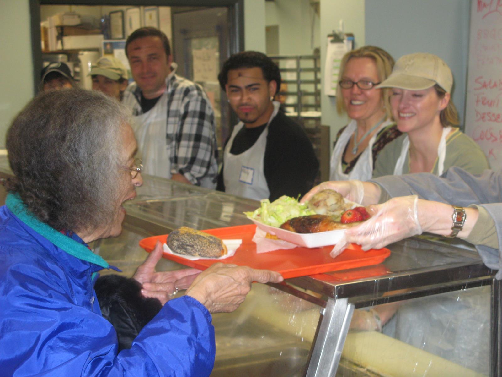 Soup Kitchen Near Me Soup Kitchens Volunteer Combat The