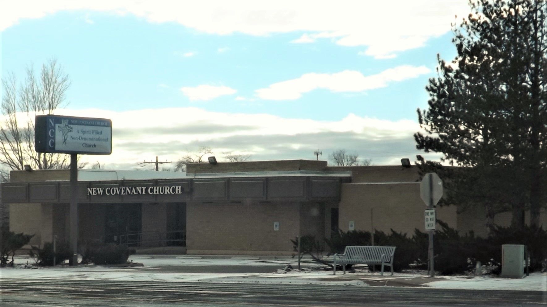 New Covenant Church Community Food Bank