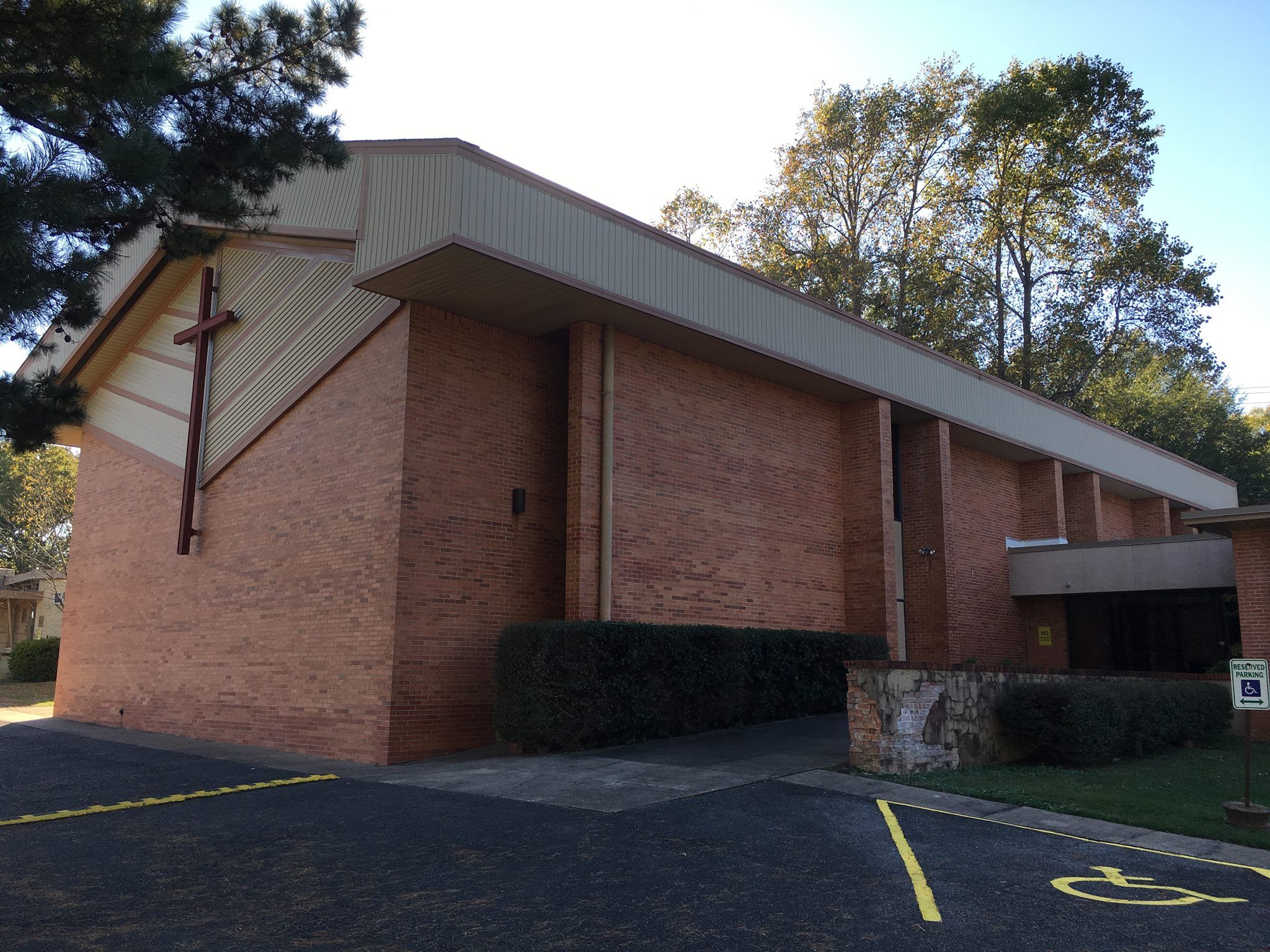Lakeshore Drive Baptist Church