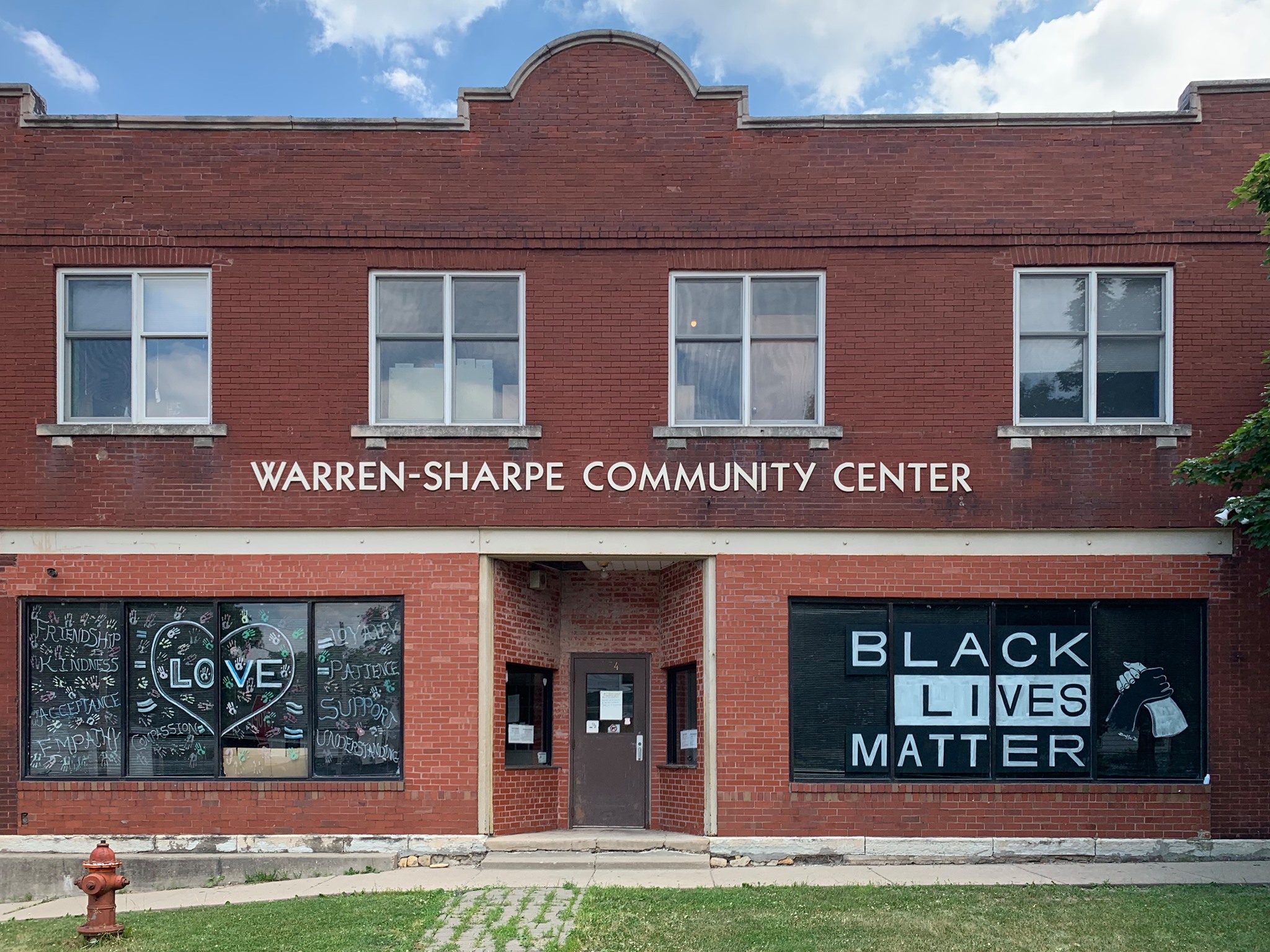 Warren Sharpe Community Center - Food Pantry