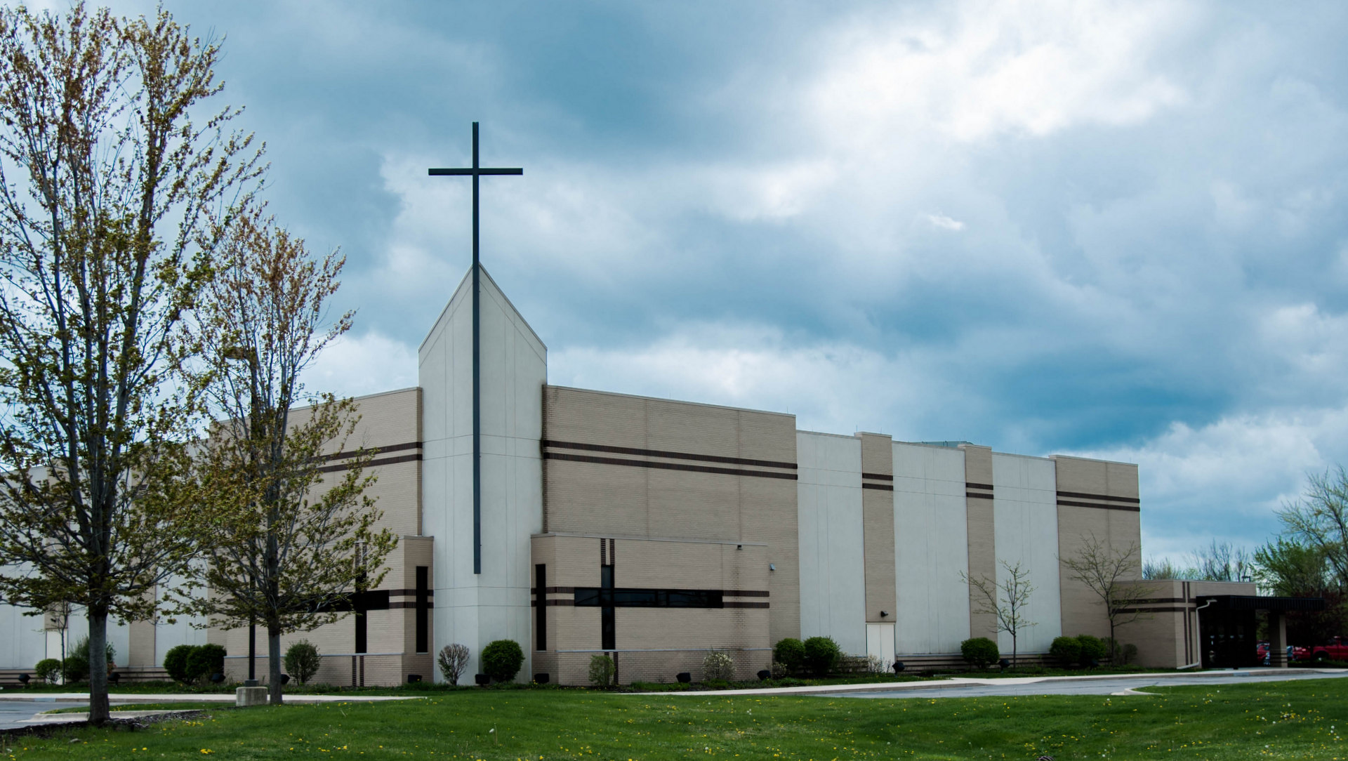  Southpoint Church - Food Pantry