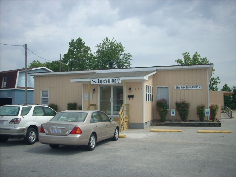 Eagle's Wings Food Pantry