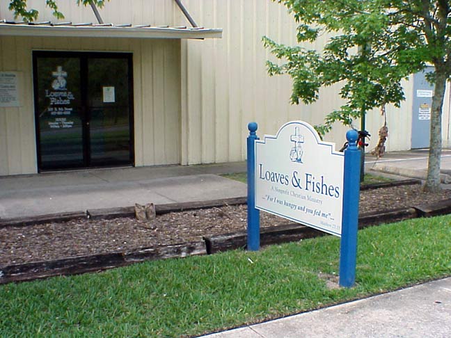 Loaves & Fishes Food Pantry - Apopka