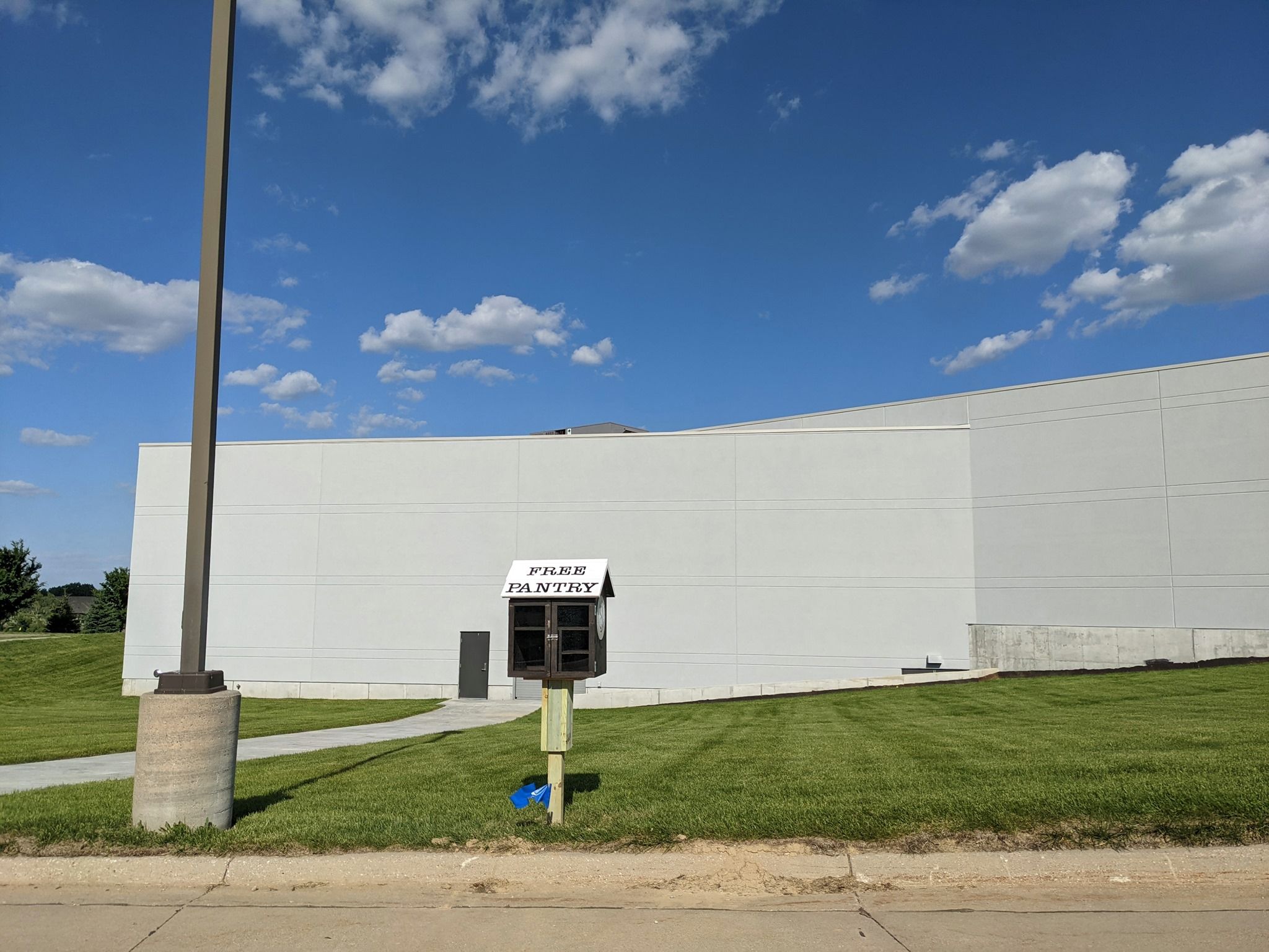 Stonebridge Church - West Omaha Little Free Pantry