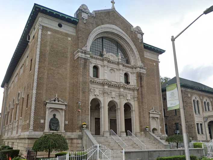 Blessed Sacrament Catholic Church - Food Pantry