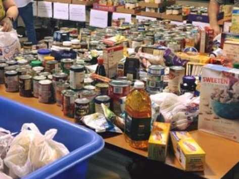 Lee's Summit Social Services Food Pantry 