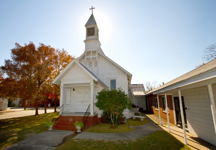 Christ Episcopal Church Food Pantry, Soup Kitchen, Clothing Ministry