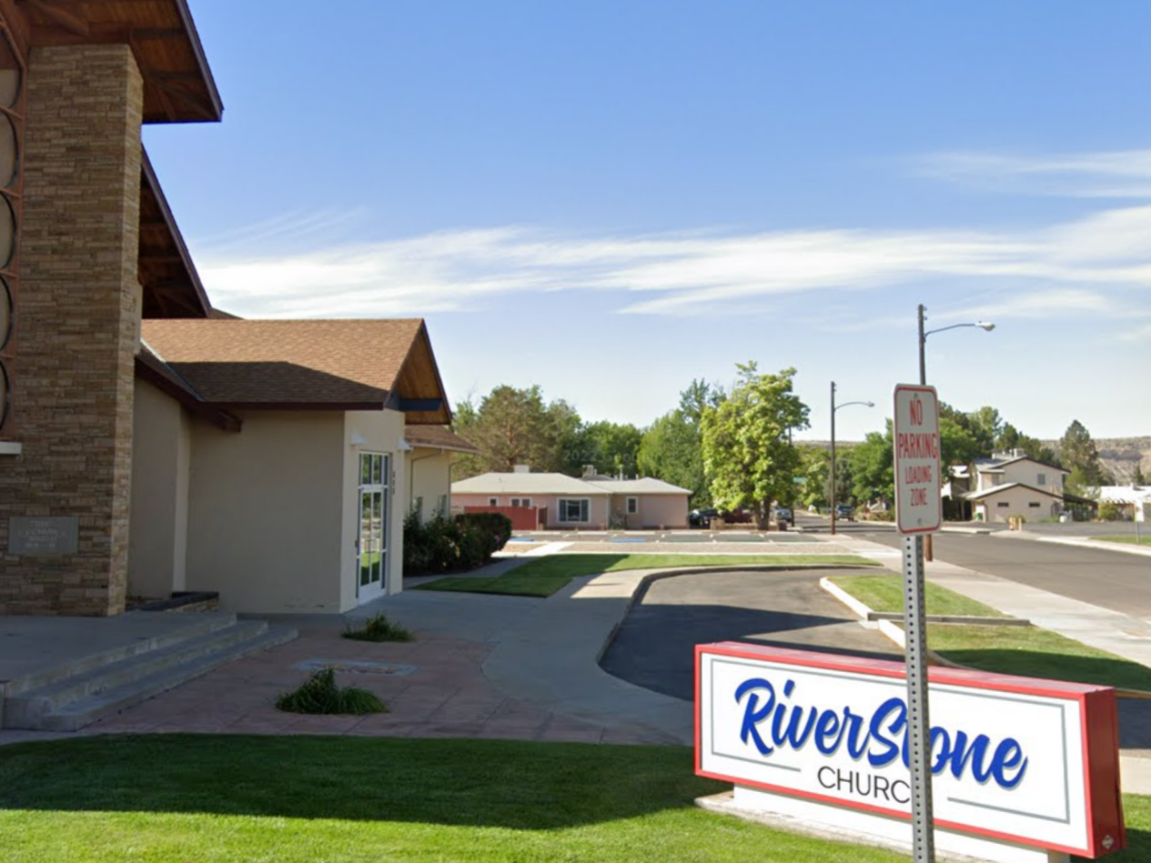 First United Methodist-Farmington Food Pantry